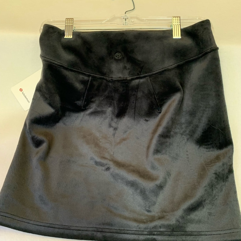 Lululemon Athletica Black Mini A-Line Skirt
